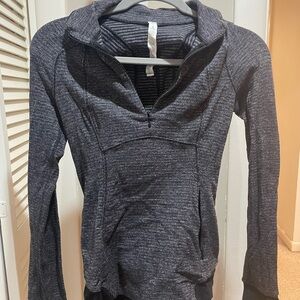 Lululemon gray half zip sweatshirt.